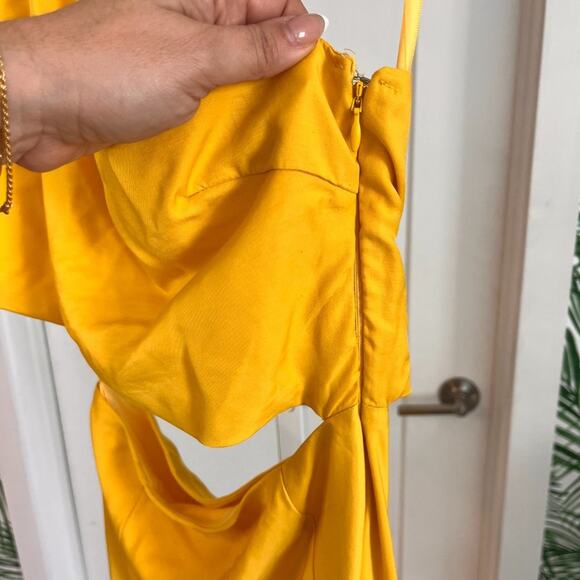Runaway the Label Yellow Sordec Cutout One Shoulder Dress Small - Picture 8 of 13